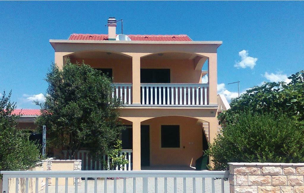 פובליאנה Apartman Dora מראה חיצוני תמונה