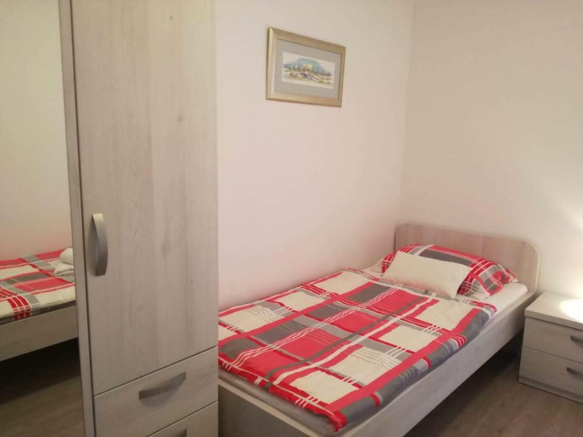 פובליאנה Apartman Dora מראה חיצוני תמונה